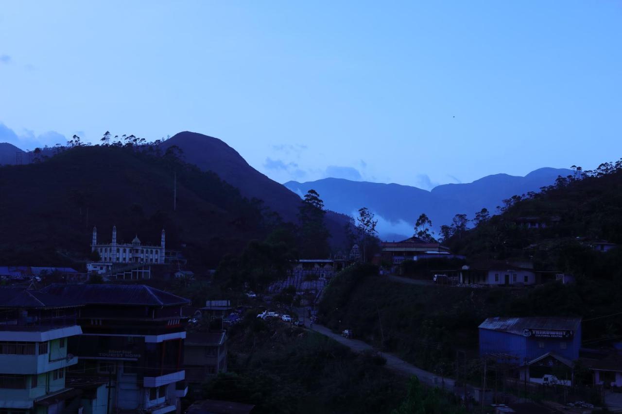Issacs Residency Hotel Munnar Exterior photo
